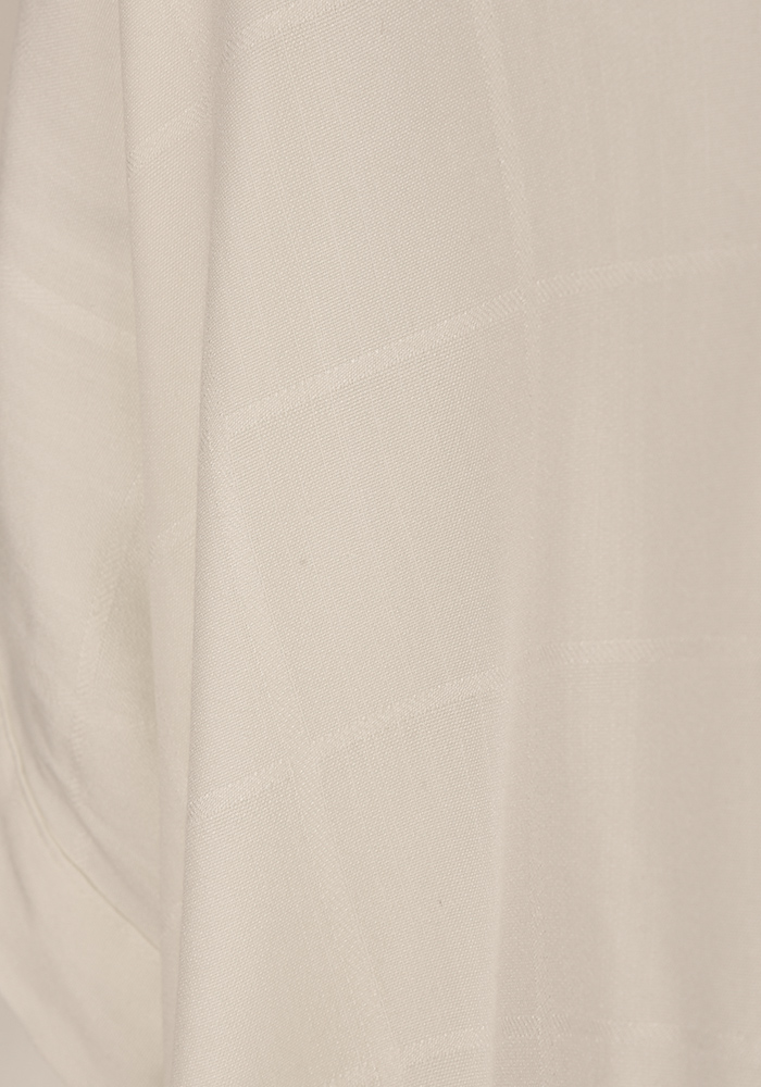 بلوز زنانه یقه فرنچ پایین پیلی دار