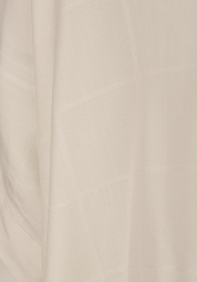 بلوز زنانه یقه فرنچ پایین پیلی دار