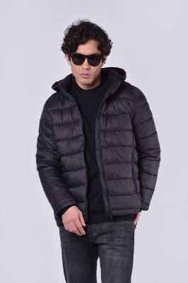 کاپشن کوتاه کلاهدار