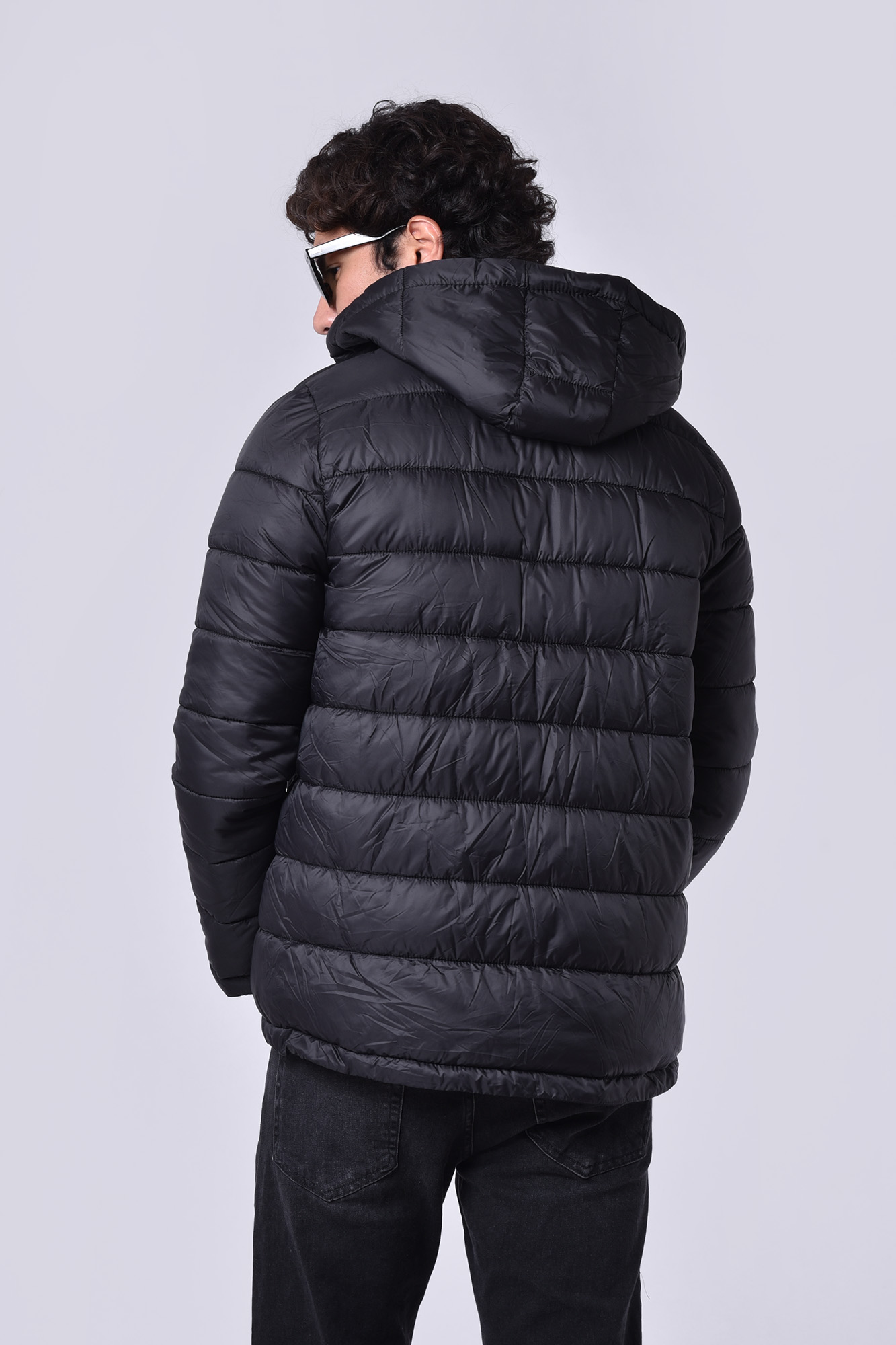 کاپشن کوتاه کلاهدار