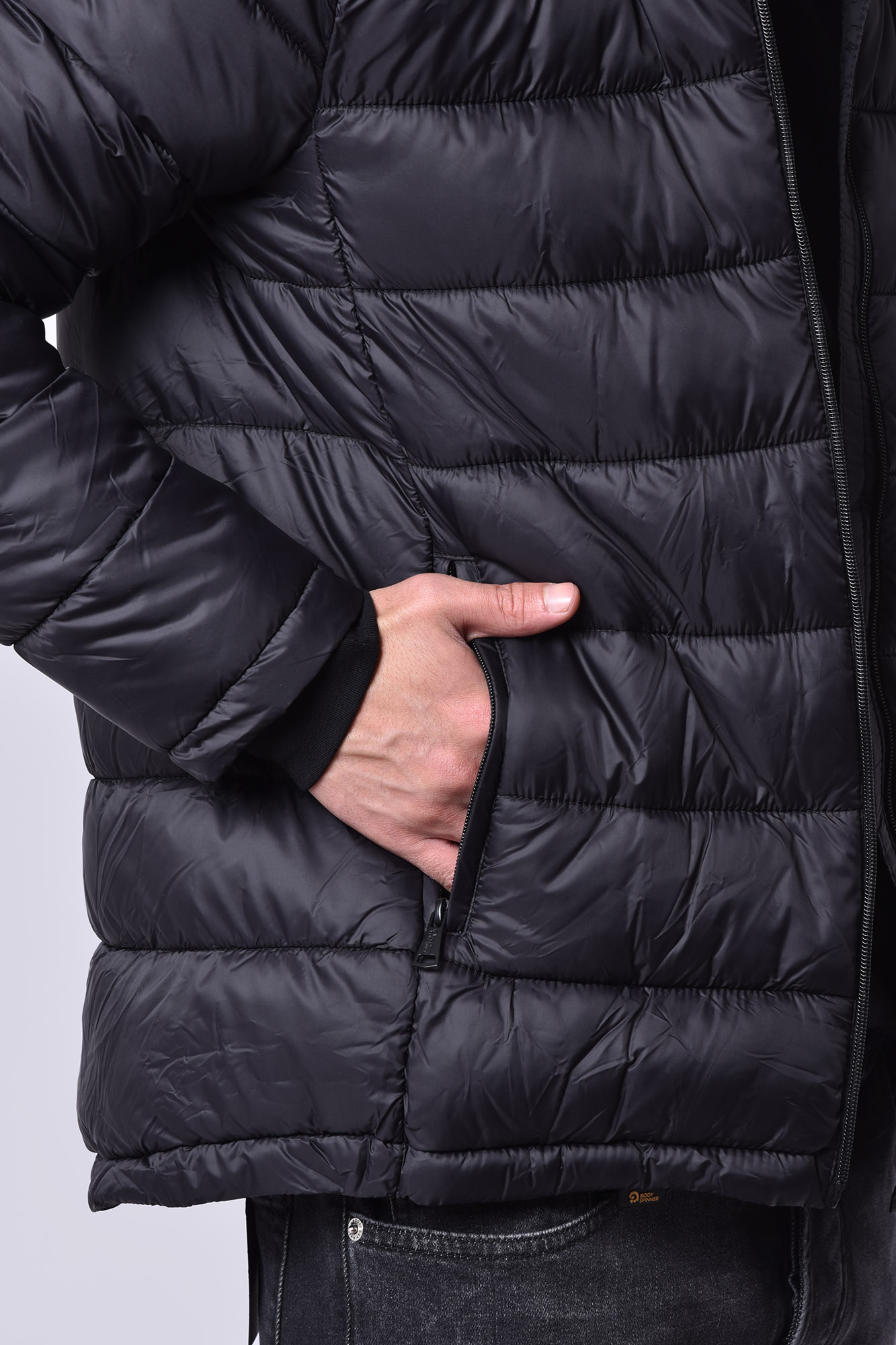 کاپشن کوتاه کلاهدار