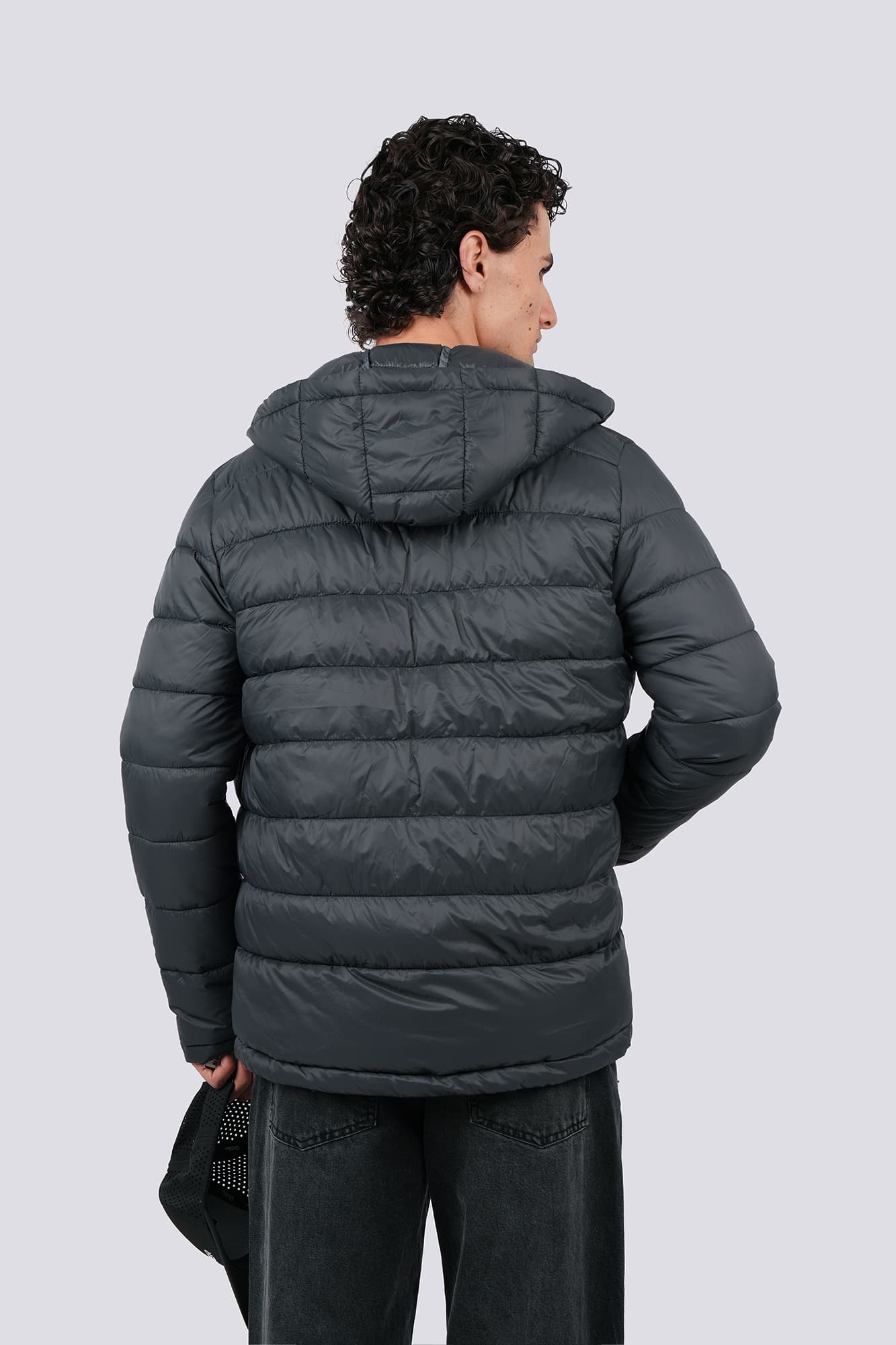 کاپشن کوتاه کلاهدار