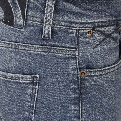 شلوار جین اسلیم فیت