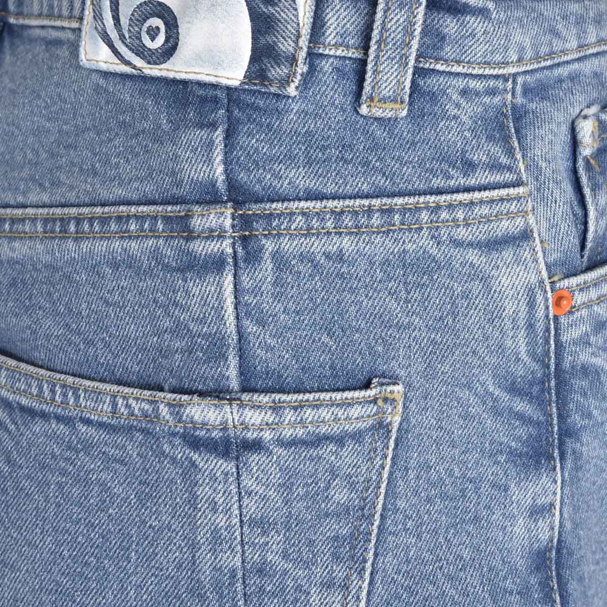 شلوار جین مام فیت برش دار