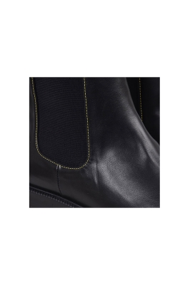 بوت زنانه بندینک دار