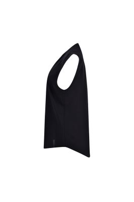 تاپ زنانه نواری در قاپک پیش