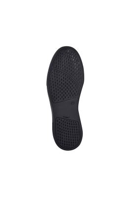 کفش اسنیکرز