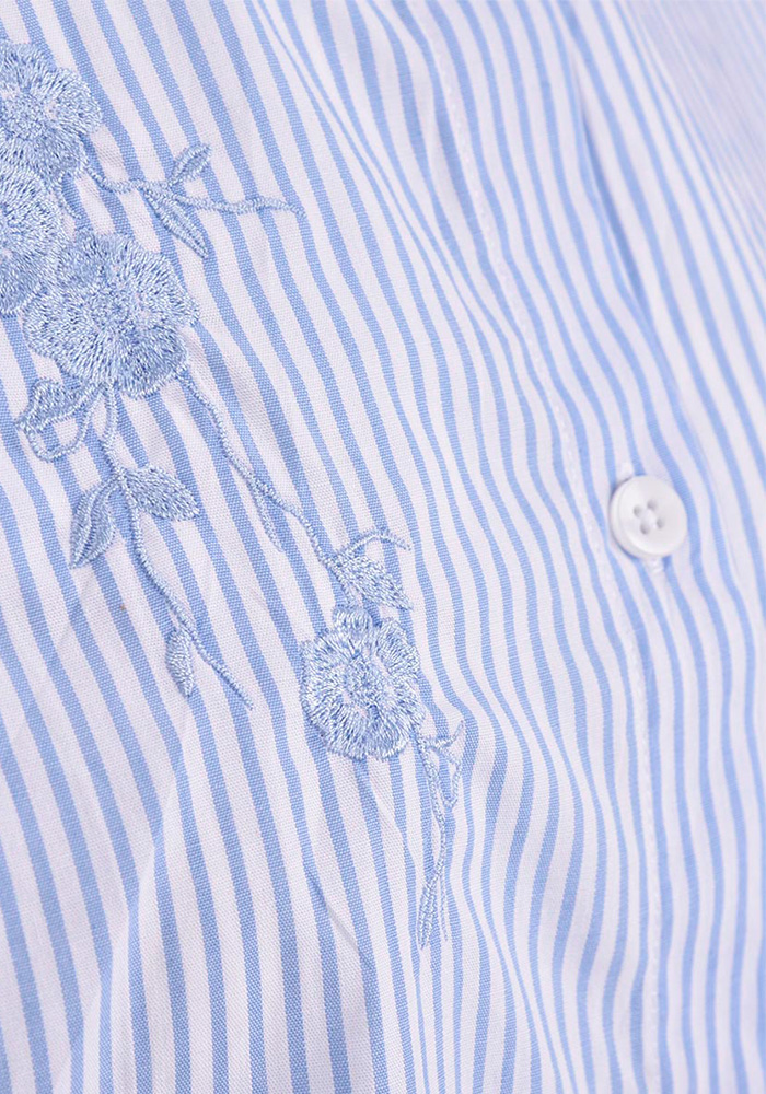 شومیز آستین بلند پیش گلدوزی