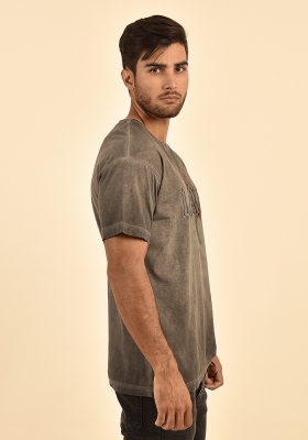 تی شرت آستین کوتاه چاپی و گلدوزی