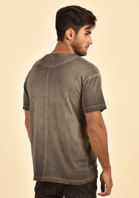 تی شرت آستین کوتاه چاپی و گلدوزی