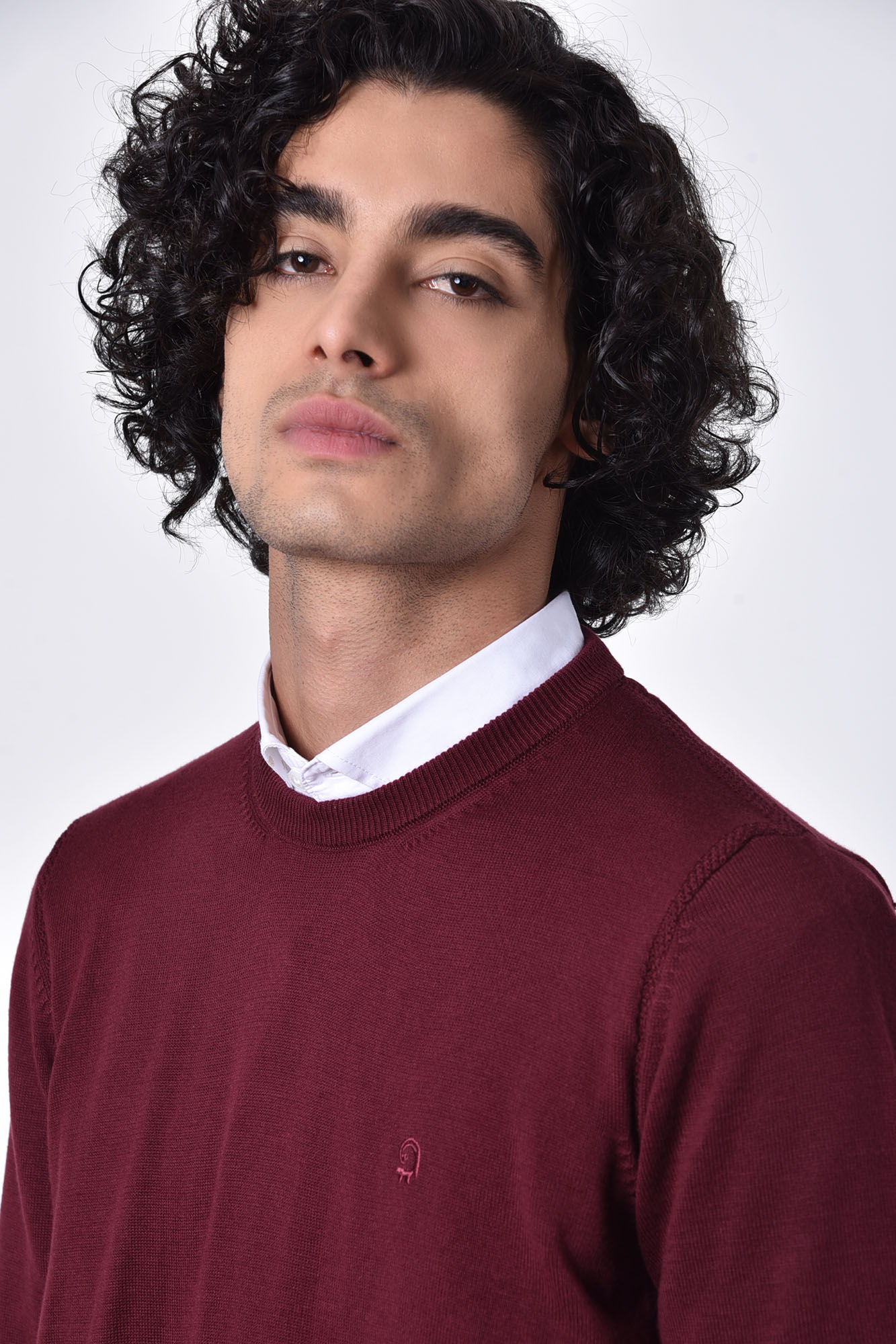 بافت یقه گرد ساده