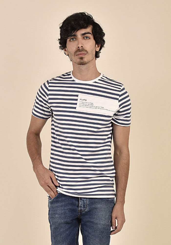 تی شرت مردانه راه راه چاپی