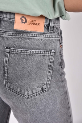 شلوار جین استریت