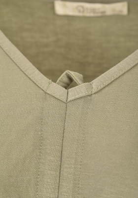 بلوز جلوگتردار