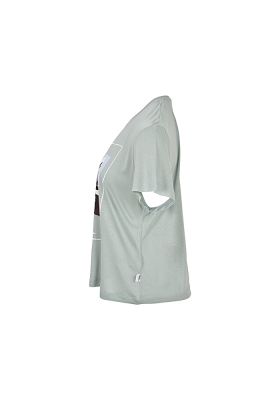 تی شرت زنانه آستین کوتاه چاپی