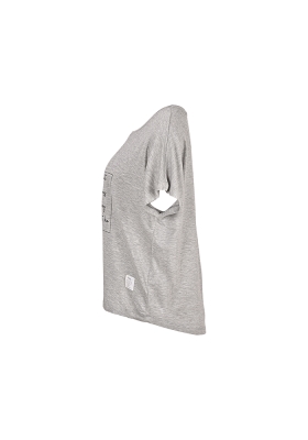 تی شرت زنانه آستین کوتاه چاپی