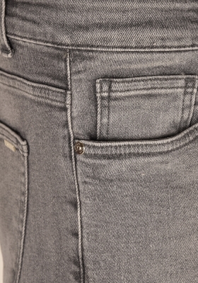 شلوار جین اسلیم