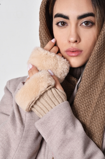 دستکش خزدار