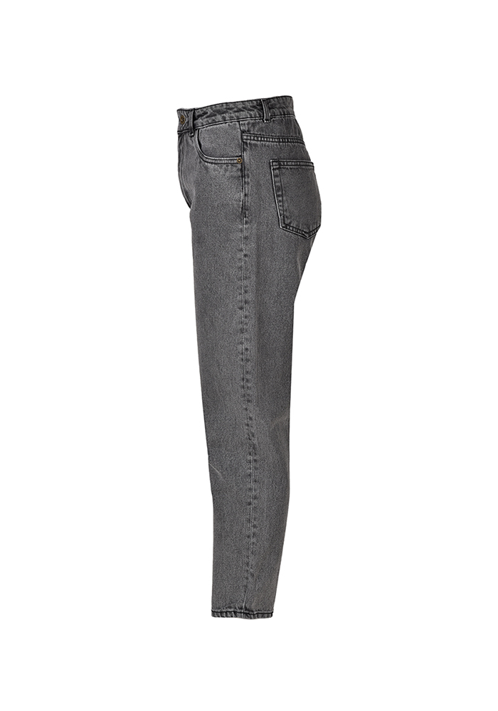 شلوار جین مام فیت