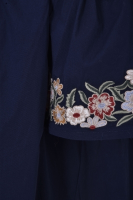 بلوز زنانه آف شولدر گلدوزی دار