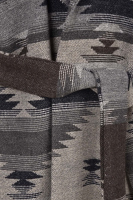 پالتو زنانه طرح مکزیکی