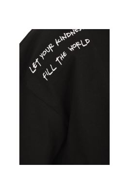 تی شرت آستین کوتاه گلدوزی شده