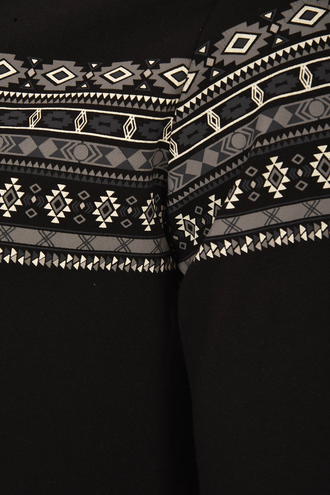 تی شرت آستین بلند چاپی