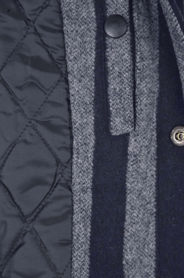 کاپشن راه راه یقه بیسبالی