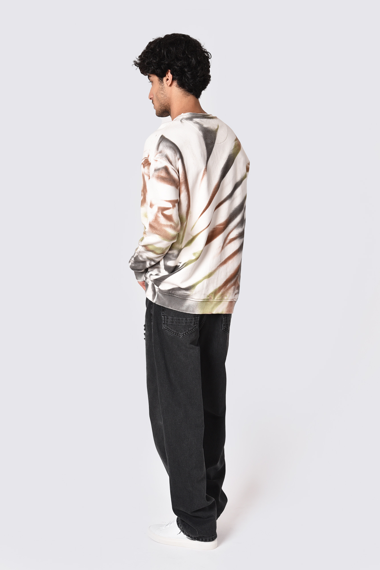 تیشرت آستین بلند چاپی تای دای