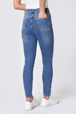 شلوار جین اسکینی