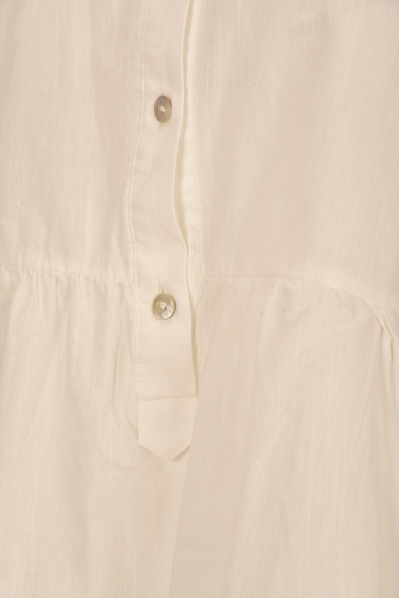 بلوز آستین چین دار