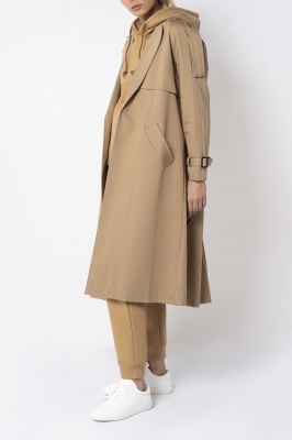 بارونی کمربند دار