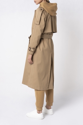 بارونی کمربند دار