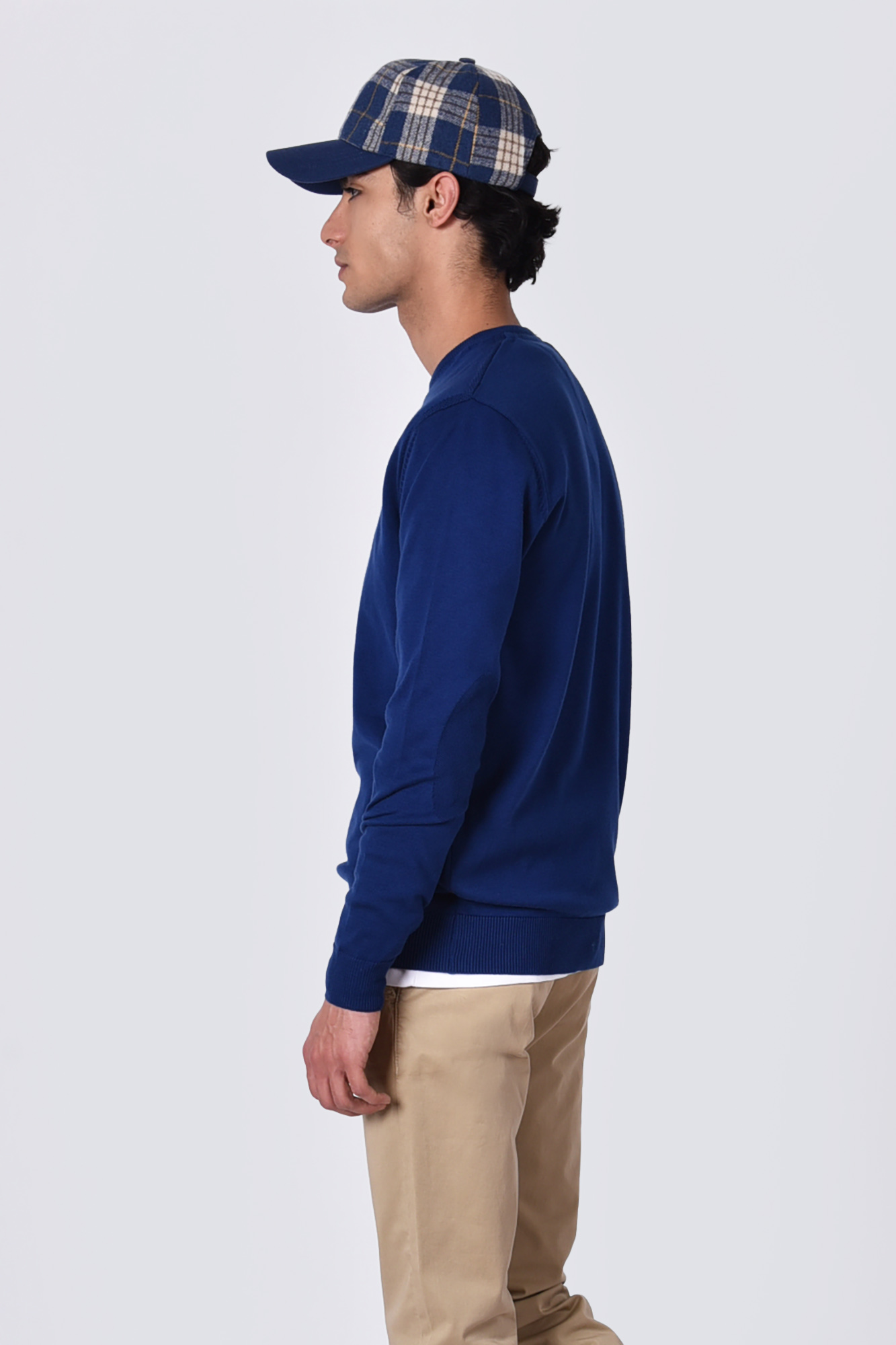 بافت یقه گرد ساده