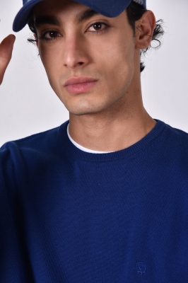 بافت یقه گرد ساده