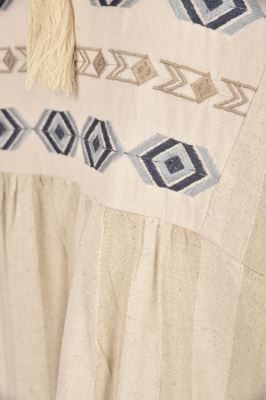 مانتو لینن راه راه پیش گلدوزی