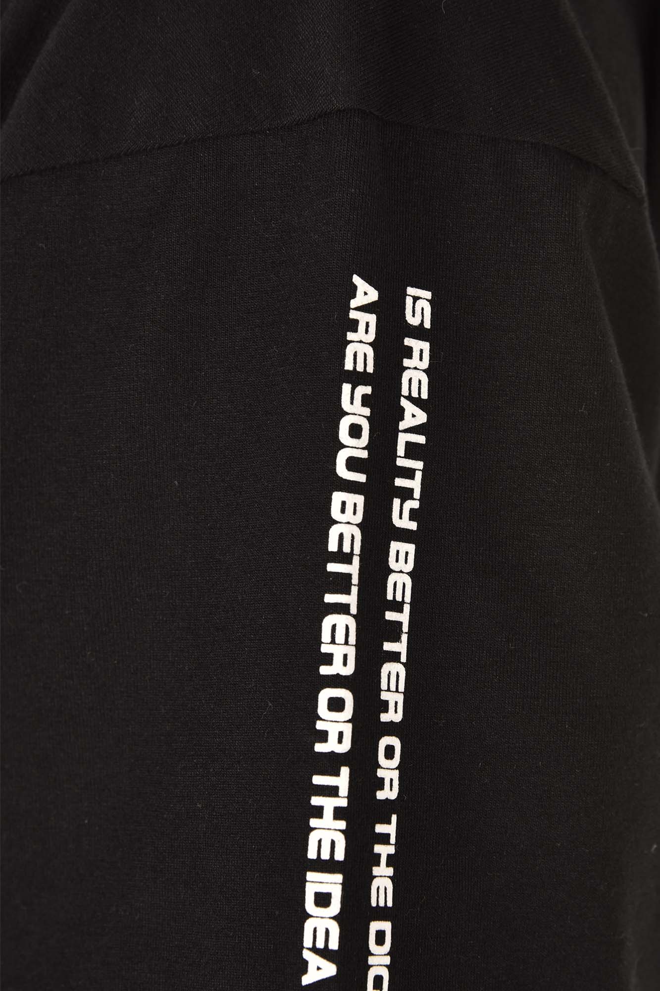 تی شرت استین کوتاه با چاپ استین