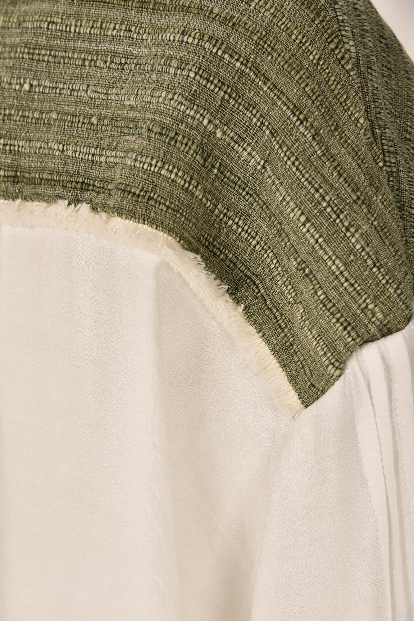 بلوز استین بلند خامه دوزی