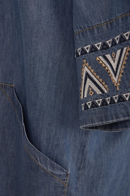 مانتو جین گلدوزی دار