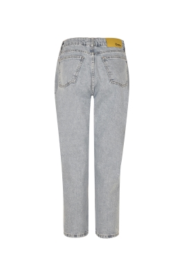 شلوار جین اسلاچی