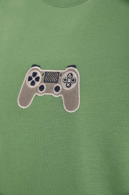 تیشرت یقه گرد گلدوزی دار