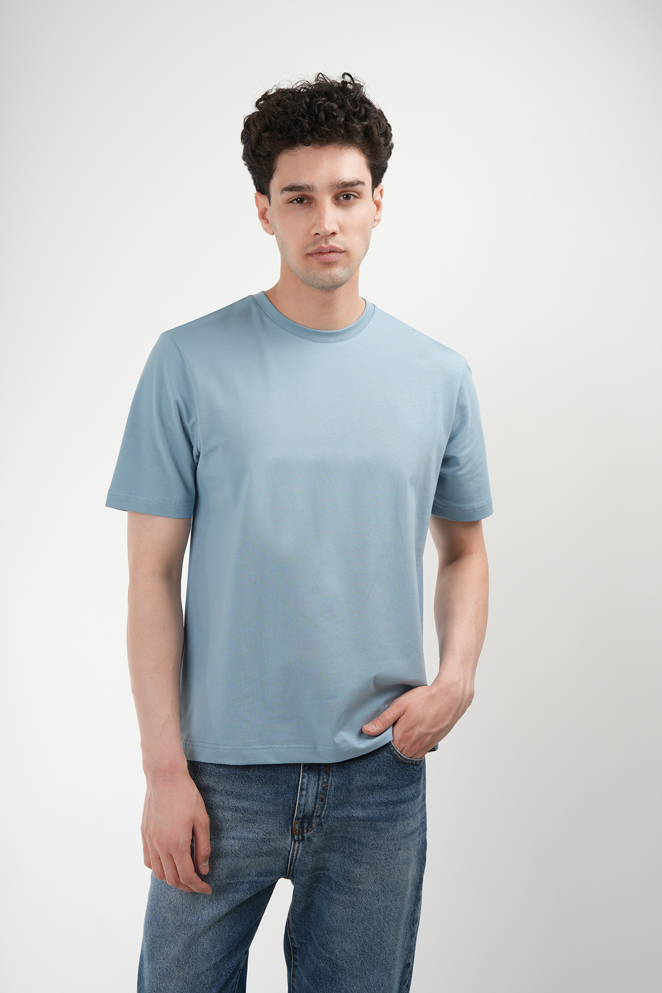 تیشرت آستین کوتاه یقه گرد بیسیک