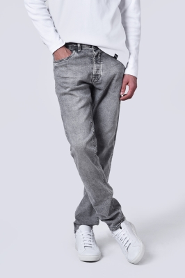 شلوار جین اسلیم