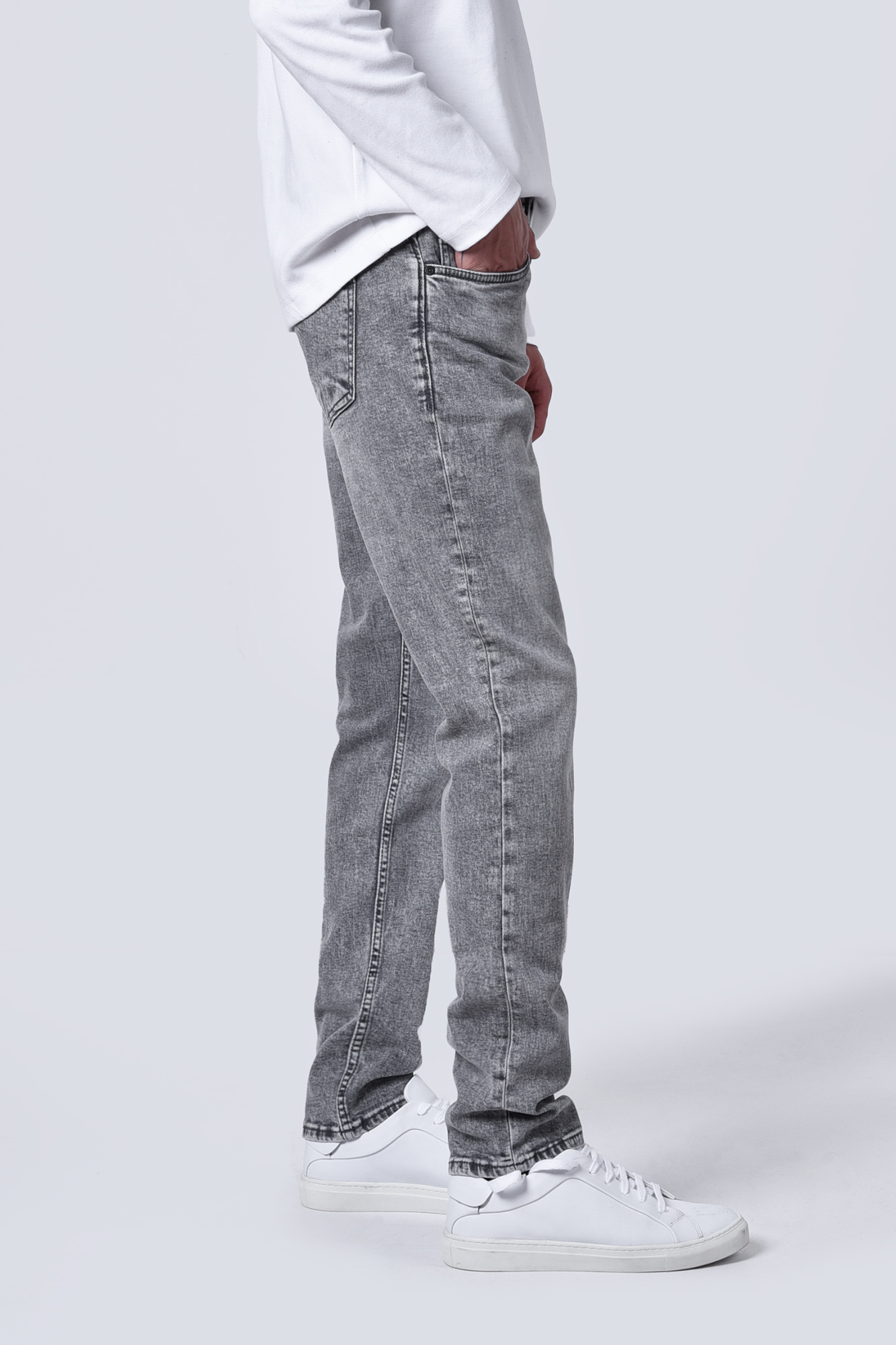 شلوار جین اسلیم