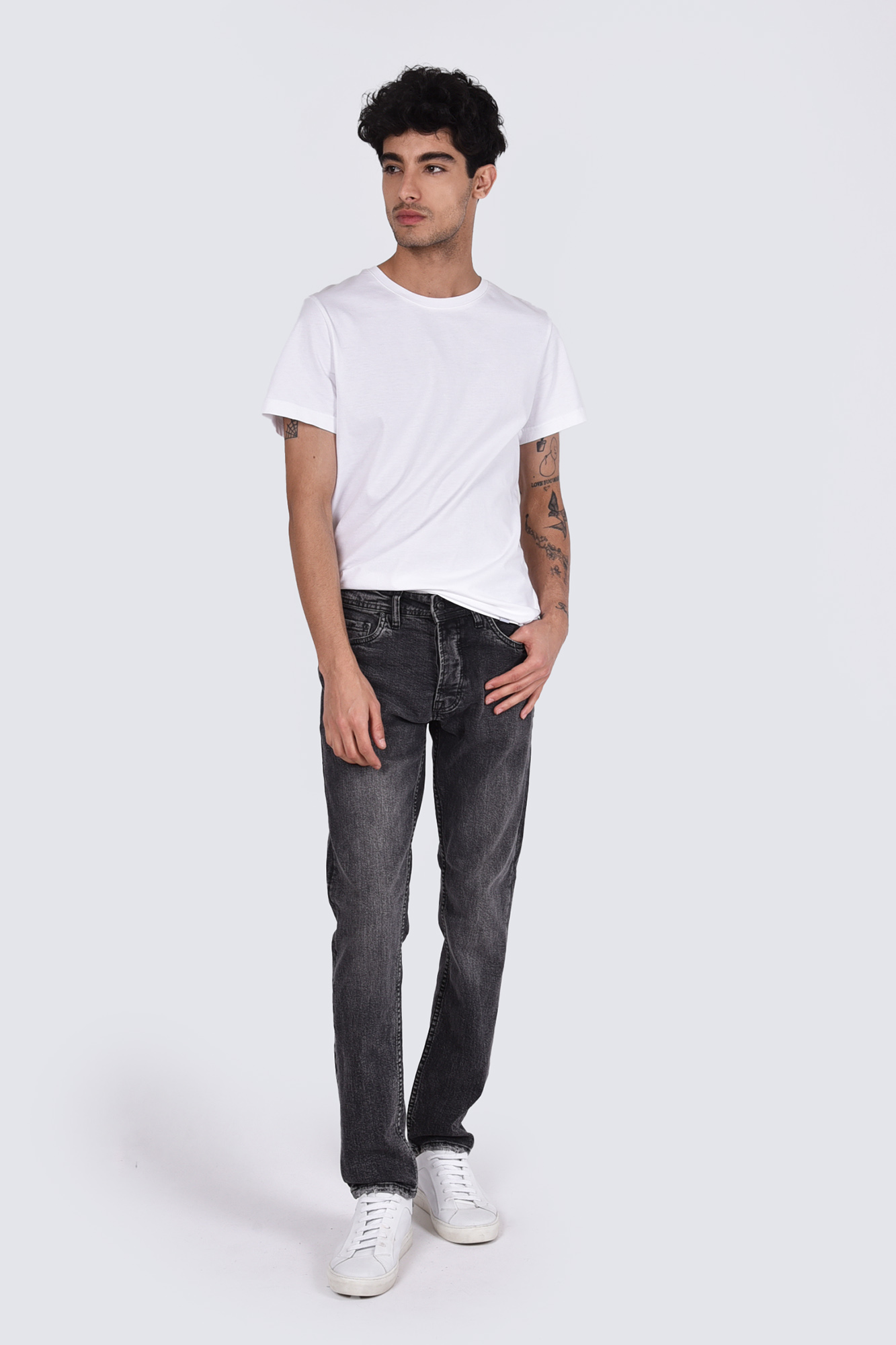 شلوار جین اسلیم