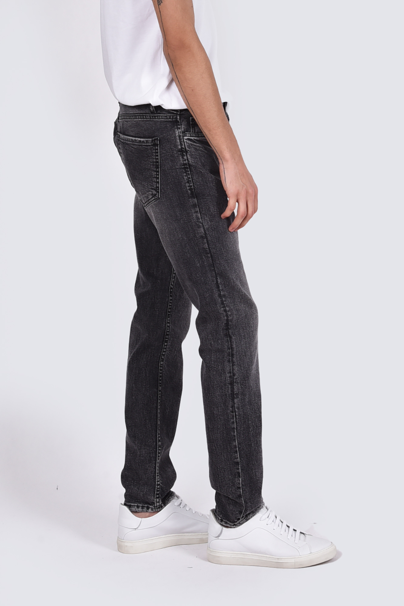 شلوار جین اسلیم