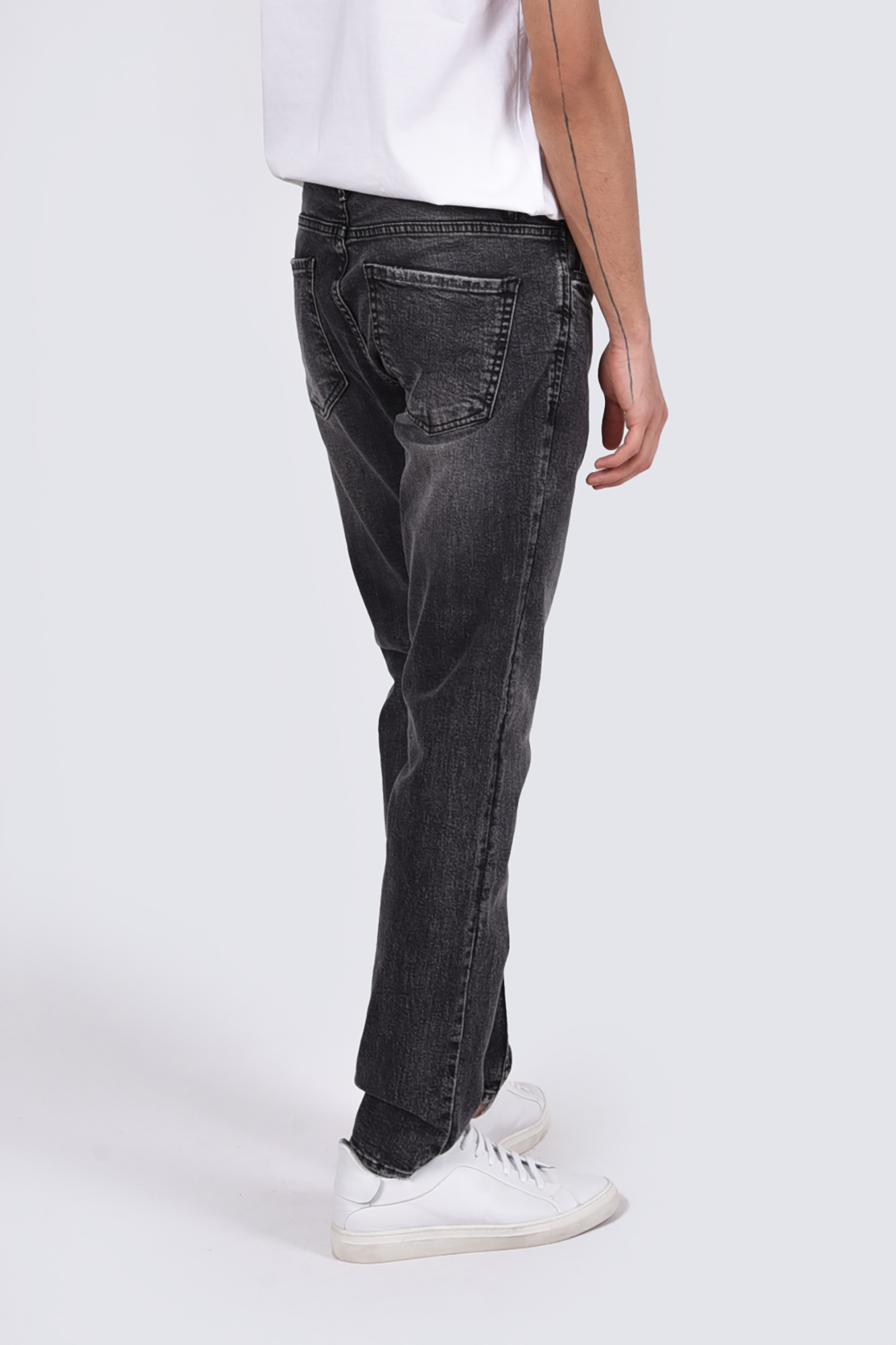 شلوار جین اسلیم