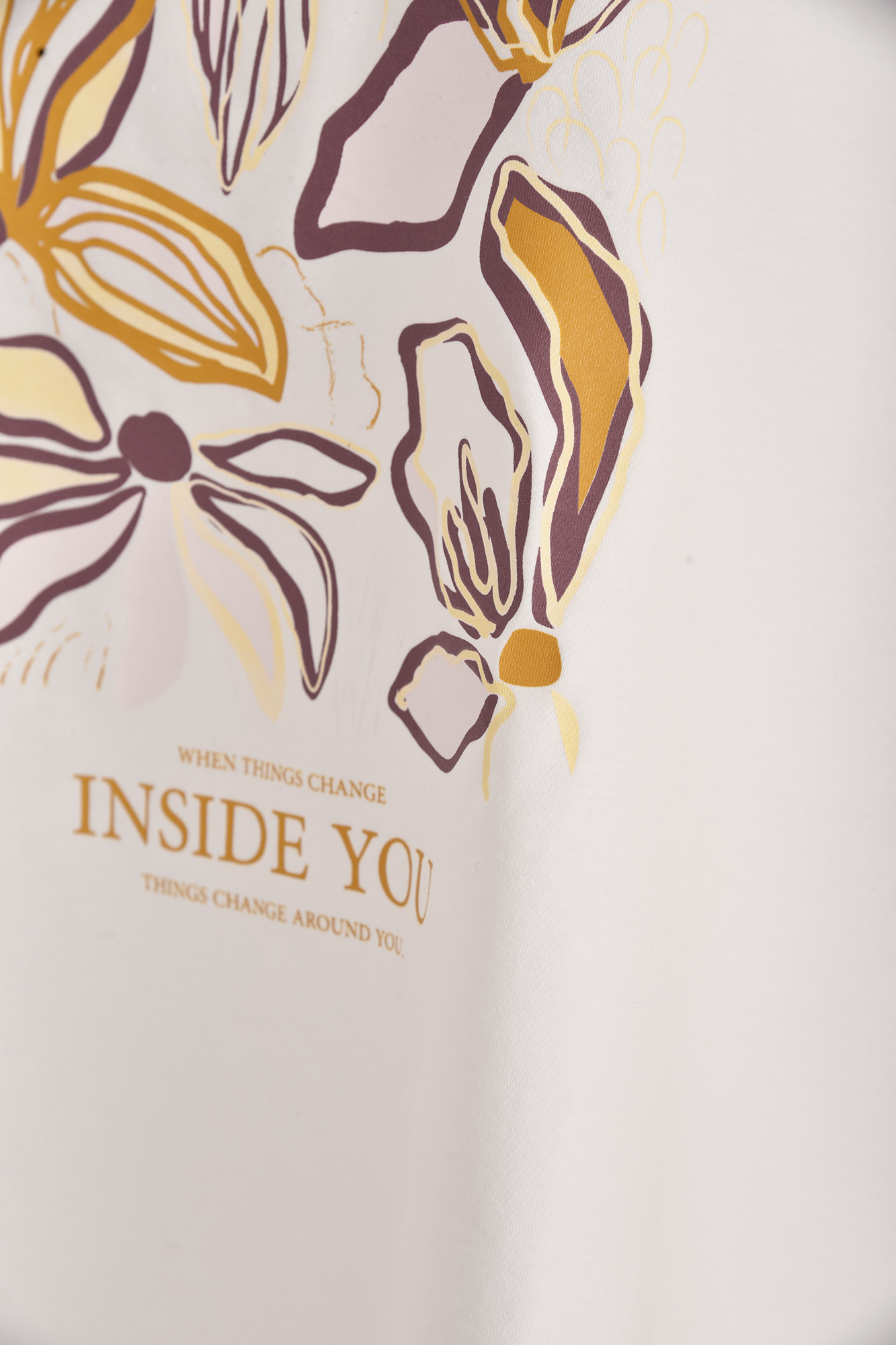 تیشرت آستین کوتاه چاپی