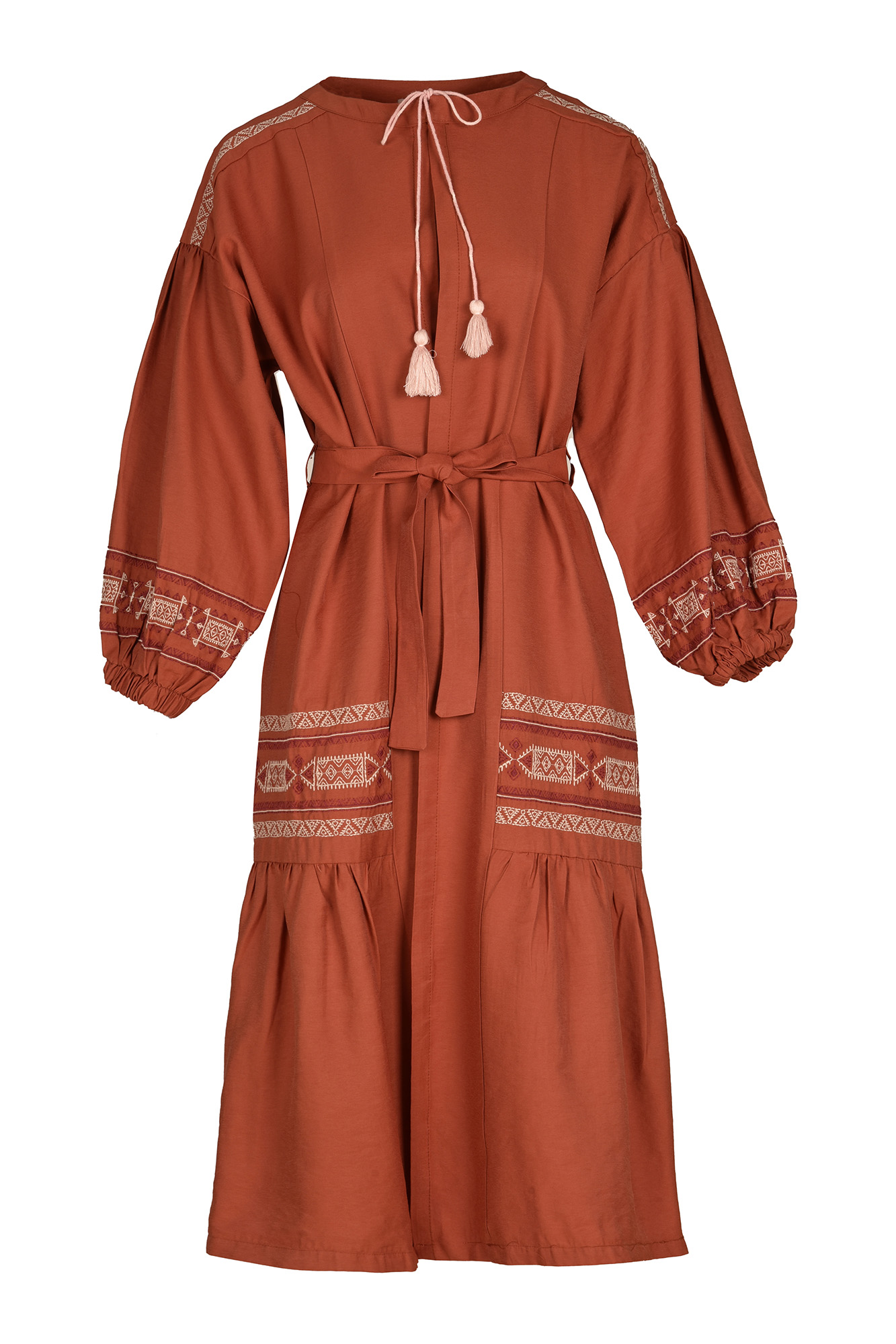 مانتو گلدوزی دار