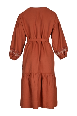 مانتو گلدوزی دار